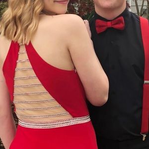madison james : red formal dress